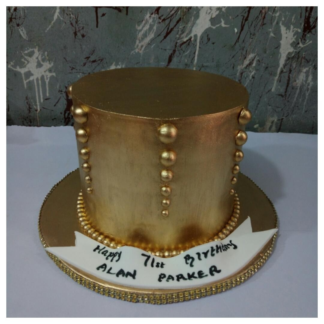 22 carat gold cake
