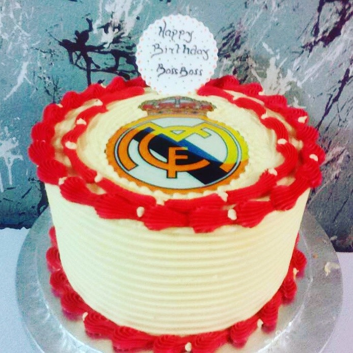 Basic sponge cake 03