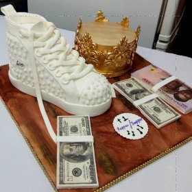 Christian Louboutin shoe cake
