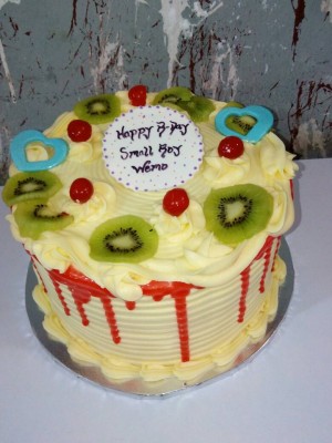 Strawberry drip kiwi goodness